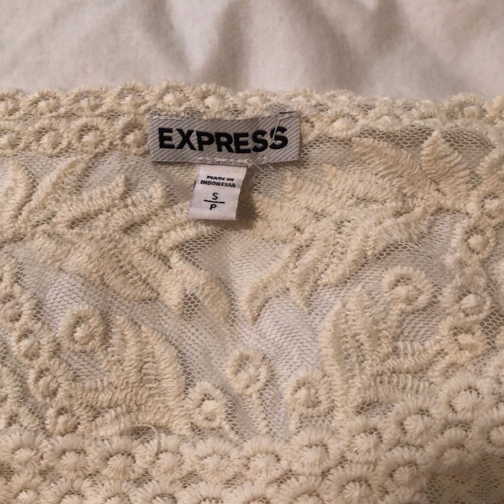 Express Lace Top - Picture 5 of 5